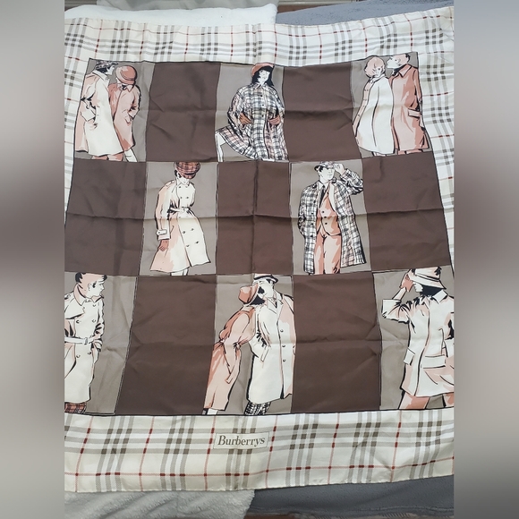 Burberry Brown and Cream Designer Bedding - Picture 1 of 7